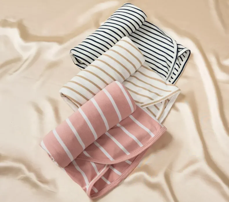 Mẹ Đã Dùng Khăn Quấn Chũn 0-3m Unbee: Có Nên Mua Không?