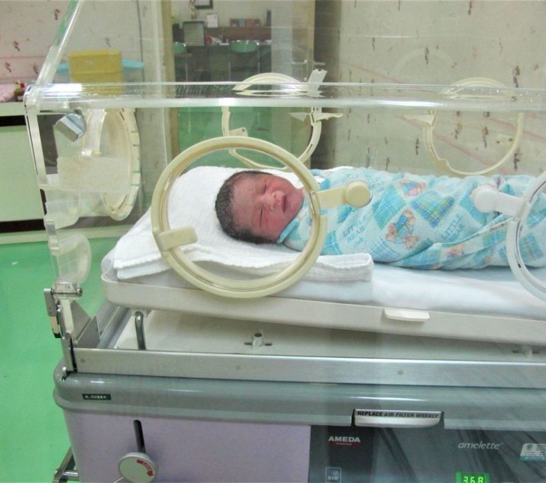 Cách Chọn Sữa Cho Trẻ Sinh Non, Thiếu Tháng Mẹ Cần Biết